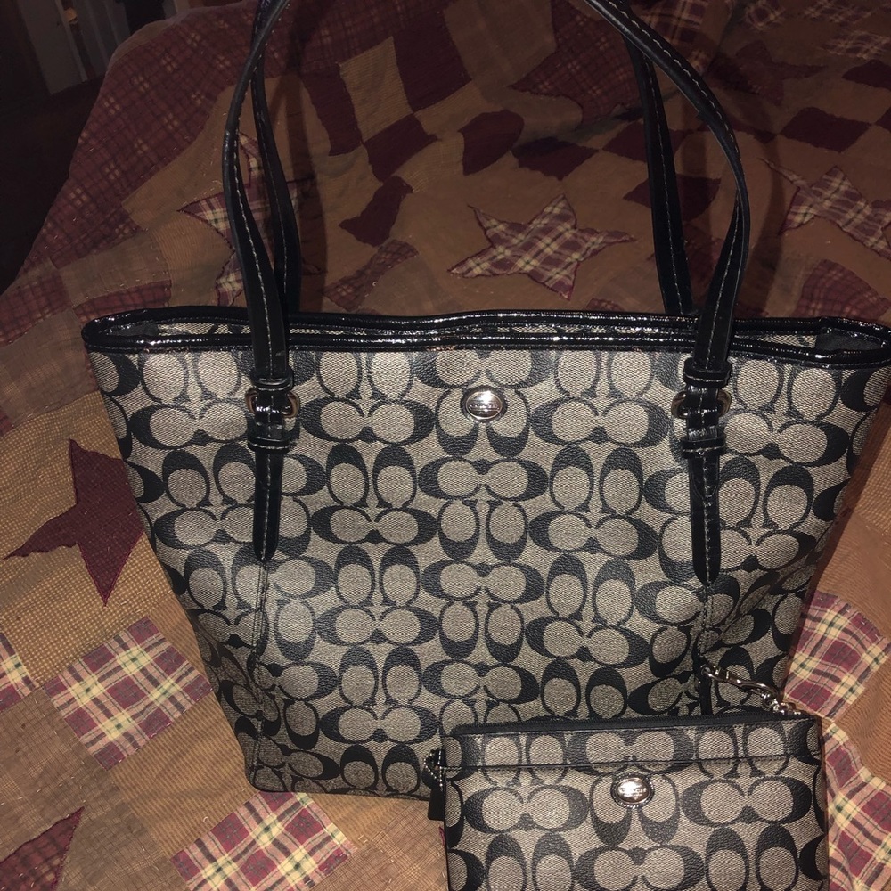 Coach set